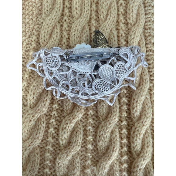 Handmade Lace Trinkets Buttons Reworked Brooch Statement Pin - Picture 3 of 8